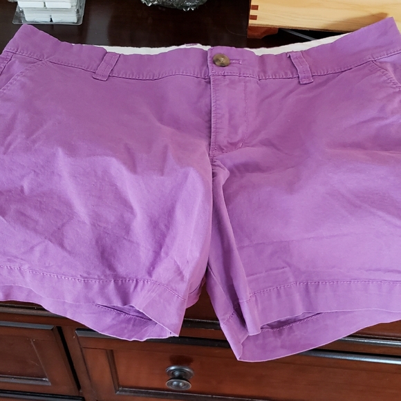 Old Navy Pants - 💥3/$6 OldNavy Shorts Size 6R
